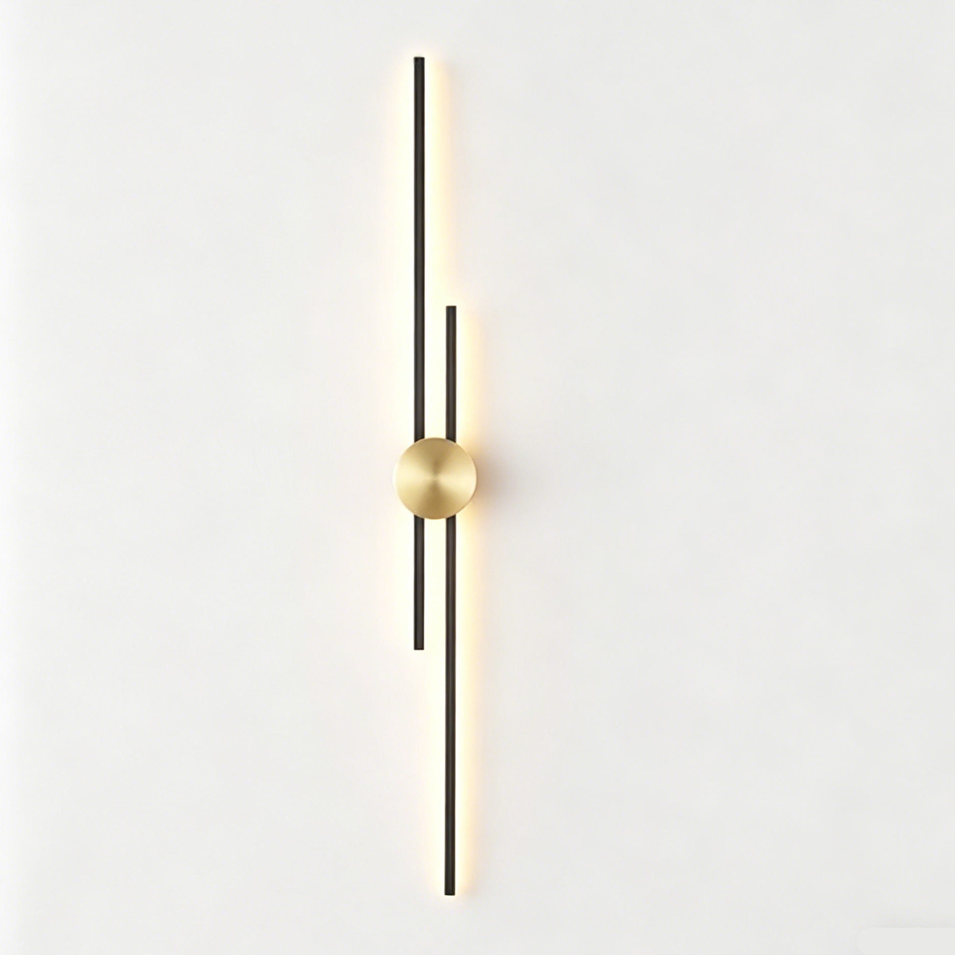 Linea Noir Minimalist Wall Sconce