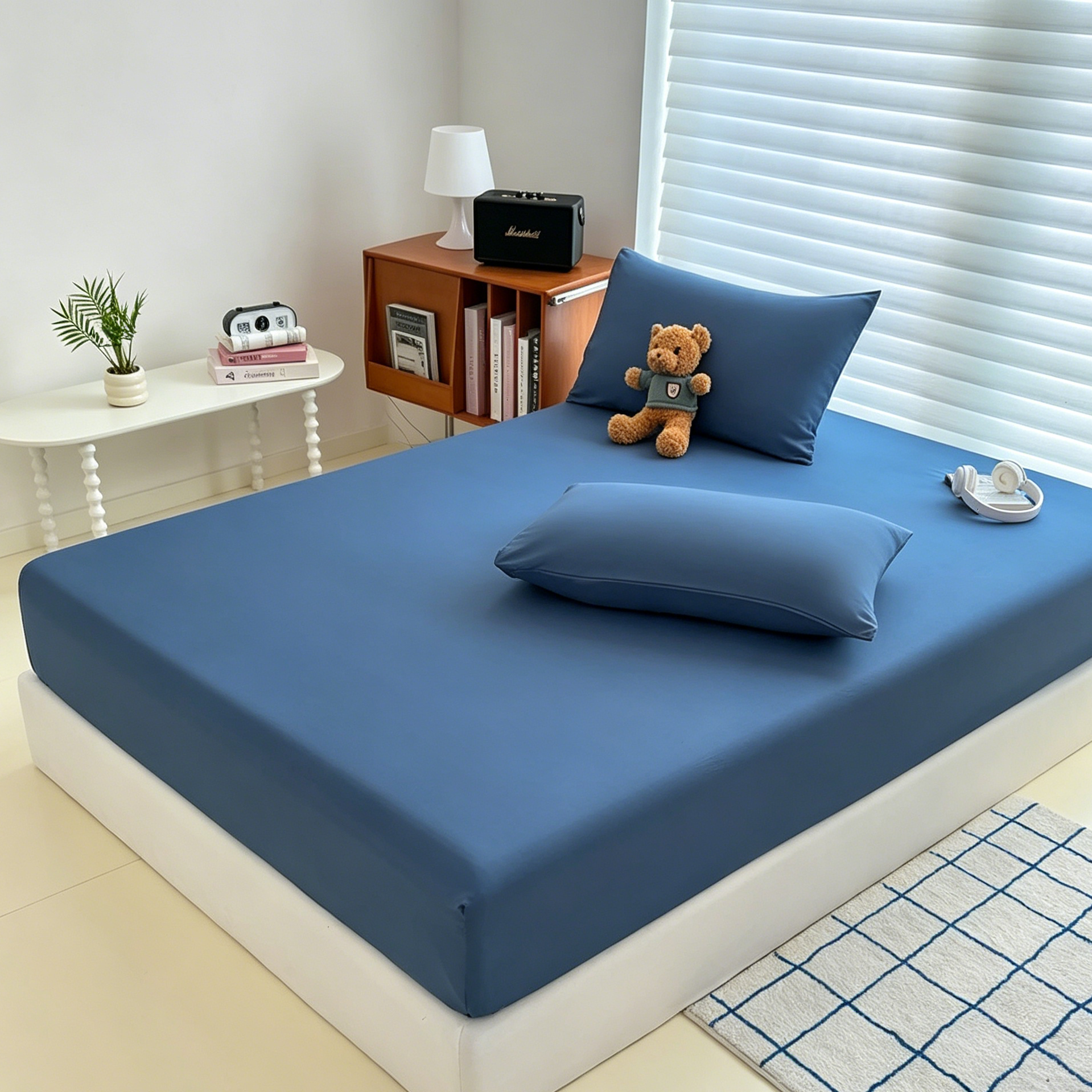 Sorelle Bedding Set
